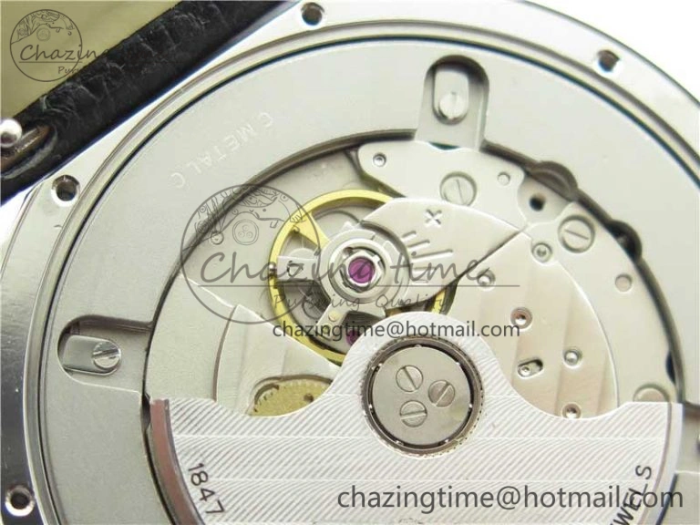 Bright Ronde Solo de Cartier 42mm AF 1:1 Best Edition White Dial on Black Leather Strap MIYOTA 6118