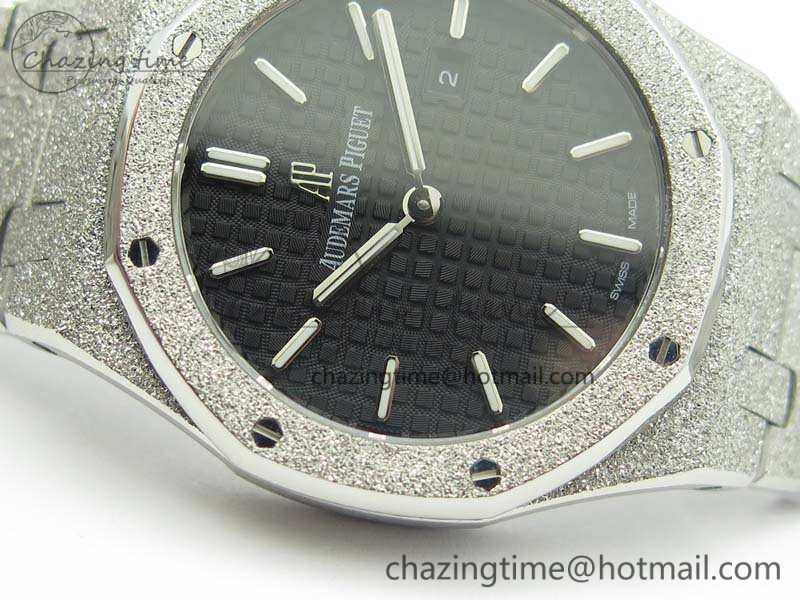 Comfortable Royal Oak 15000 Frosted 33mm OM Best Edition Black Dial On SS Bracelet Quartz 10740