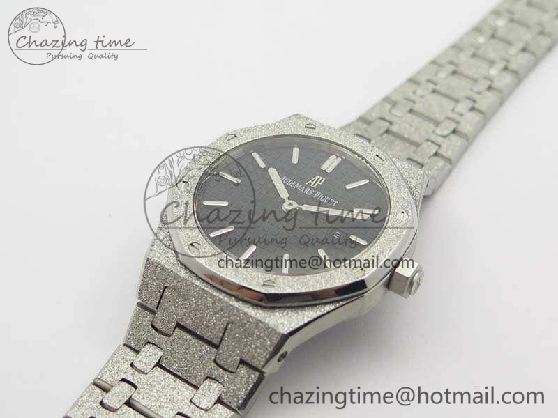 Comfortable Royal Oak 15000 Frosted 33mm OM Best Edition Black Dial On SS Bracelet Quartz 10740