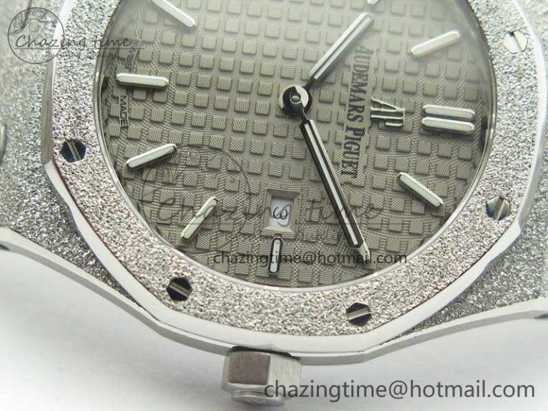 Cozy Royal Oak 15000 Frosted 33mm OM Best Edition Gray Dial On SS Bracelet Quartz 4970