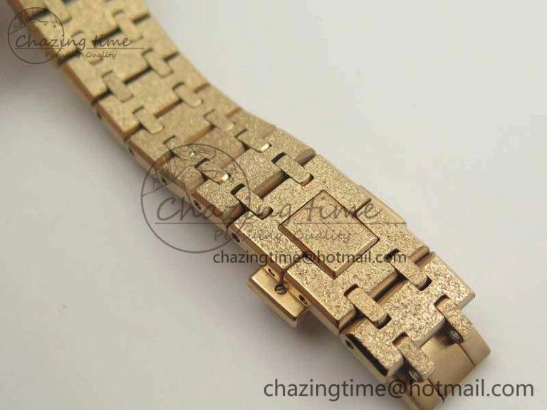 Original Royal Oak 33mm 15000 Satin-Polished RG OM Best Edition Blue Dial On RG Bracelet Quartz 4961