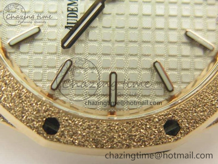 Royal Oak 33mm 15000 Satin-Polished RG OM Best Edition White Dial On RG Bracelet Quartz Stretchable 10730