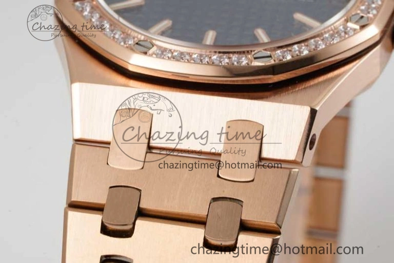 Royal Oak 33mm Ladies RG 8F Best Edition Blue Dial Diamonds Bezel on RG Bracelet Quartz Stylish 4786