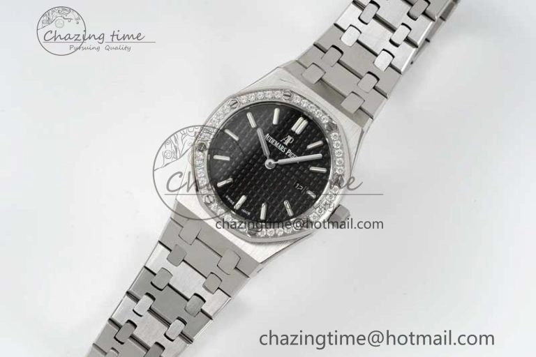 Thermal Royal Oak 33mm Ladies SS 8F Best Edition Black Dial Diamonds Bezel on SS Bracelet Quartz 10251