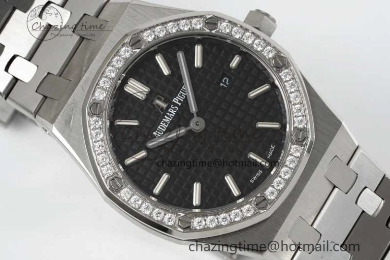 Thermal Royal Oak 33mm Ladies SS 8F Best Edition Black Dial Diamonds Bezel on SS Bracelet Quartz 10251
