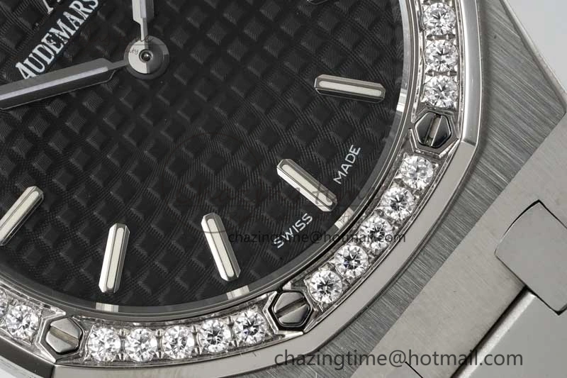 Thermal Royal Oak 33mm Ladies SS 8F Best Edition Black Dial Diamonds Bezel on SS Bracelet Quartz 10251