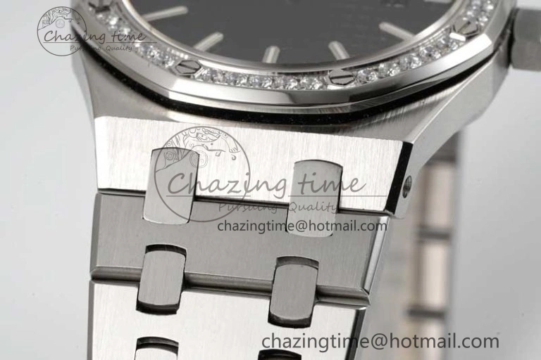 Thermal Royal Oak 33mm Ladies SS 8F Best Edition Black Dial Diamonds Bezel on SS Bracelet Quartz 10251