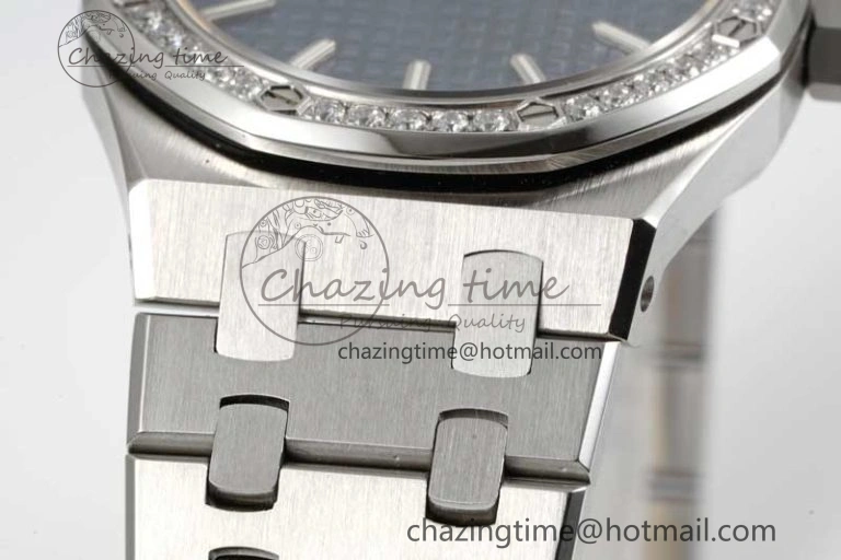 Royal Oak 33mm Ladies SS 8F Best Edition Blue Dial Diamonds Bezel on SS Bracelet Quartz Durable 4782