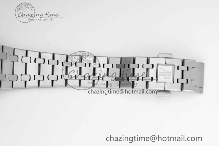 Royal Oak 33mm Ladies SS 8F Best Edition Blue Dial Diamonds Bezel on SS Bracelet Quartz Durable 4782