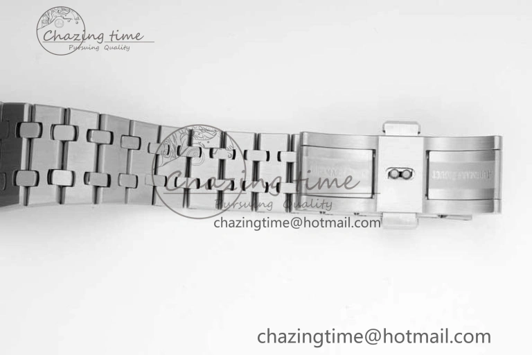 Royal Oak 33mm Ladies SS 8F Best Edition Blue Dial on SS Bracelet Quartz BestValue 4785