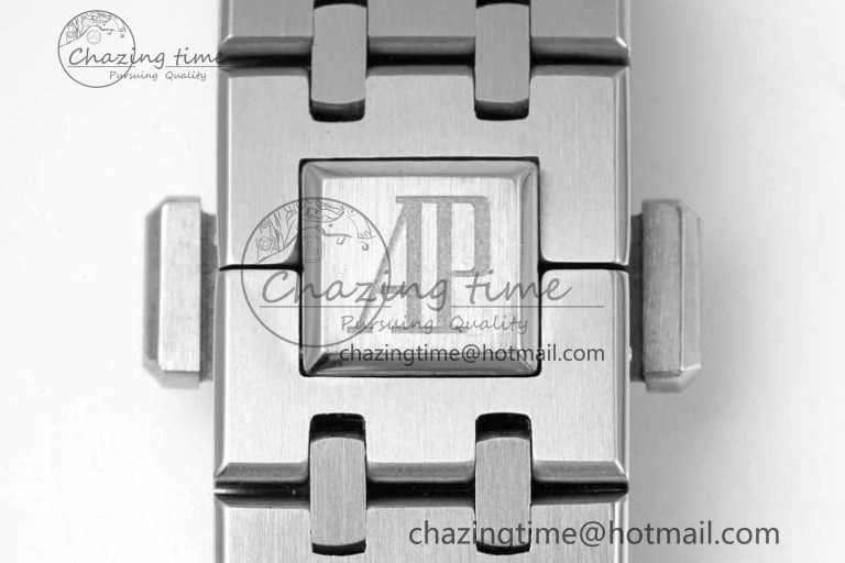 Royal Oak 33mm Ladies SS 8F Best Edition Blue Dial on SS Bracelet Quartz BestValue 4785