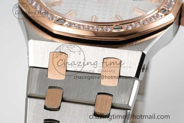 OdorResistant Royal Oak 33mm Ladies SS RG 8F Best Edition White Dial Diamonds Bezel on SS RG Bracelet Quartz 4781
