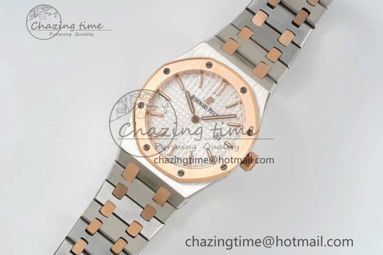 Royal Oak 33mm Ladies SS RG 8F Best Edition White Dial on SS RG Bracelet Quartz Casual 10245