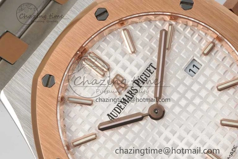 Royal Oak 33mm Ladies SS RG 8F Best Edition White Dial on SS RG Bracelet Quartz Casual 10245