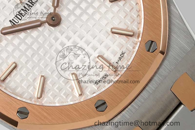 Royal Oak 33mm Ladies SS RG 8F Best Edition White Dial on SS RG Bracelet Quartz Casual 10245