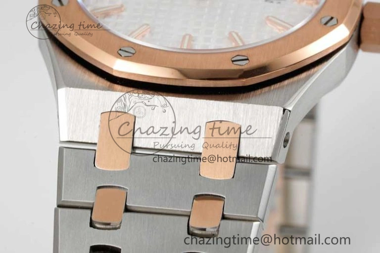 Royal Oak 33mm Ladies SS RG 8F Best Edition White Dial on SS RG Bracelet Quartz Casual 10245