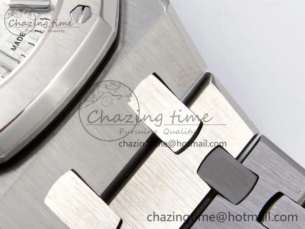 Durable Royal Oak 34mm SS ZF 1:1 Best Edition White Textured Dial on SS Bracelet A 4460