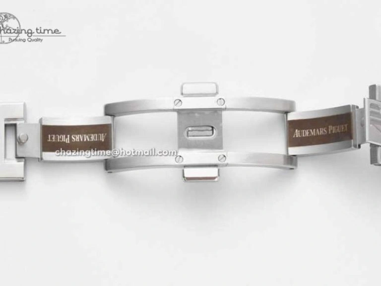 Royal Oak 39mm 15202 SS BF 1:1 Best Edition White Textured Dial on SS Bracelet A RelaxedFit 4578