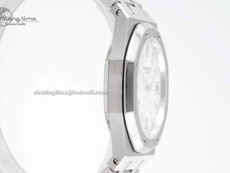 Royal Oak 39mm 15202 SS BF 1:1 Best Edition White Textured Dial on SS Bracelet A RelaxedFit 4578