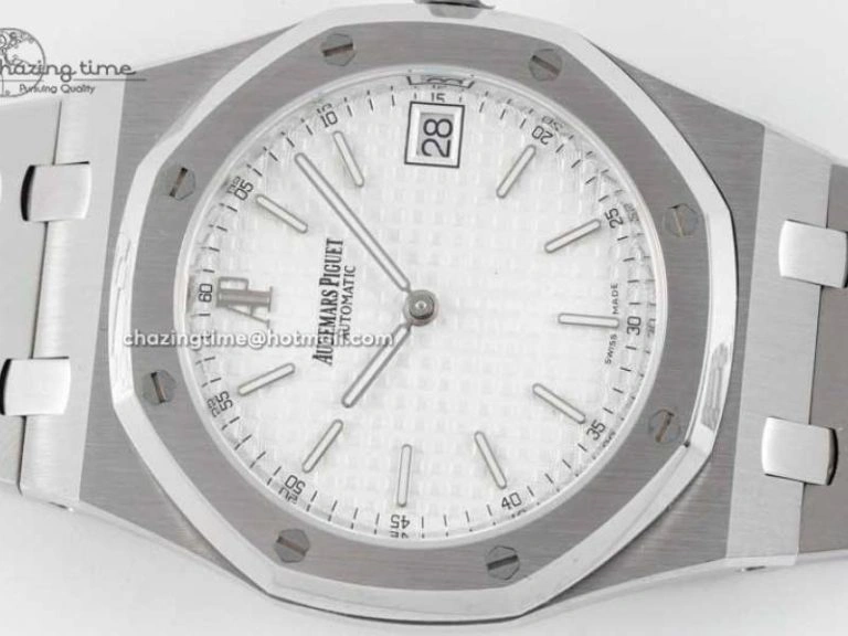 Royal Oak 39mm 15202 SS BF 1:1 Best Edition White Textured Dial on SS Bracelet A RelaxedFit 4578