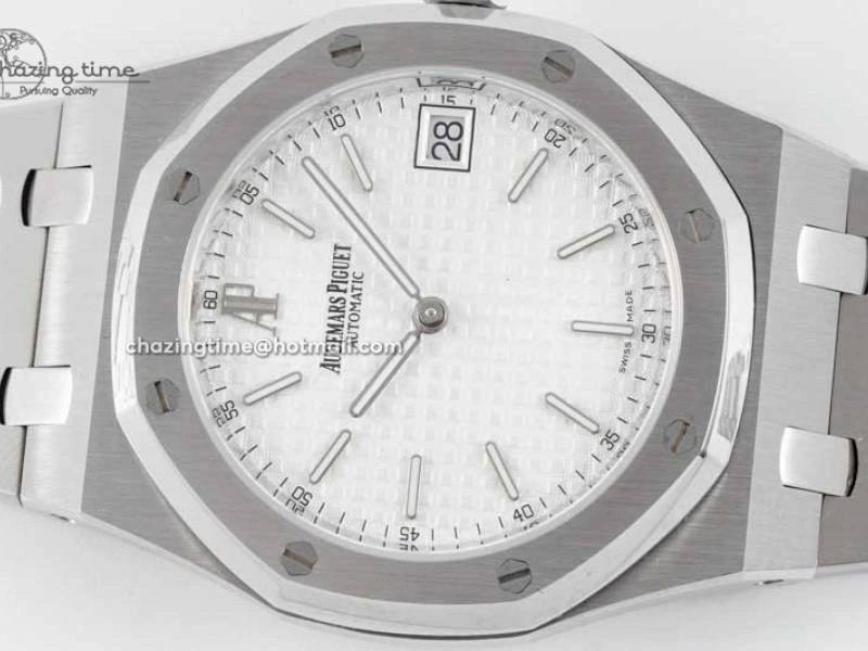 Royal Oak 39mm 15202 SS BF 1:1 Best Edition White Textured Dial on SS Bracelet A RelaxedFit 4578