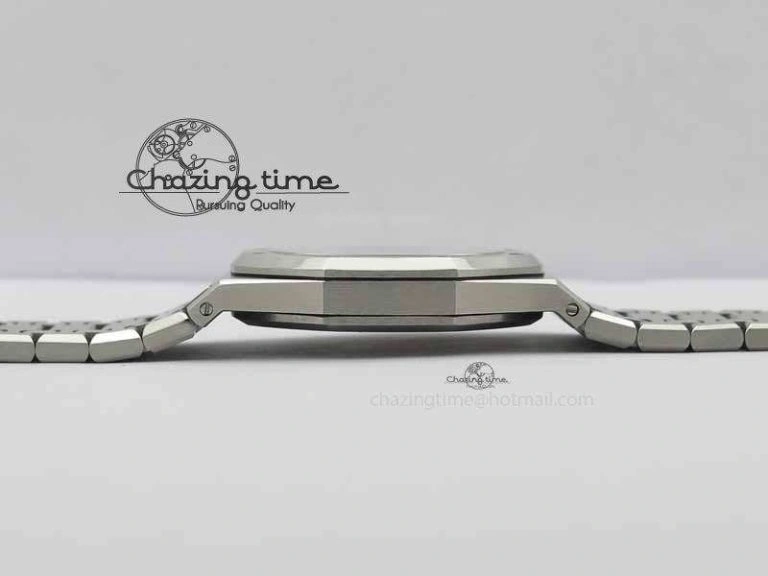 Royal Oak 39mm 15202 SS Blue Dial On SS Bracelet MIYOTA Sophisticated 5010