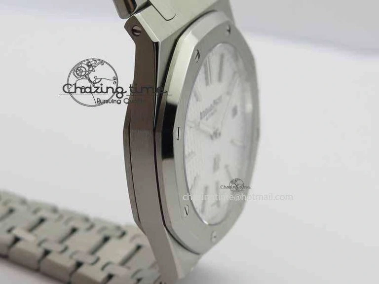 Royal Oak 39mm 15202 SS White Dial On SS Bracelet MIYOTA OdorResistant 5011