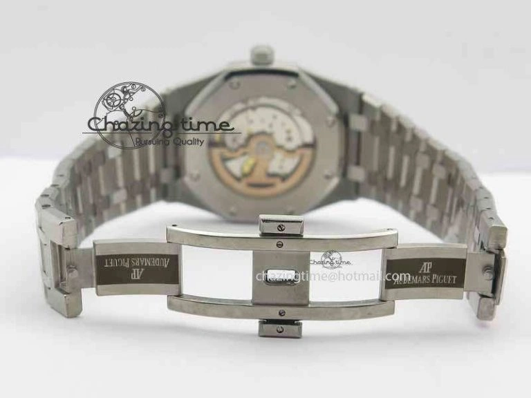 Royal Oak 39mm 15202 SS White Dial On SS Bracelet MIYOTA OdorResistant 5011