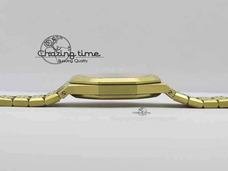 Royal Oak 39mm 15202 YG Green Dial On YG Bracelet MIYOTA SmoothTexture 5015