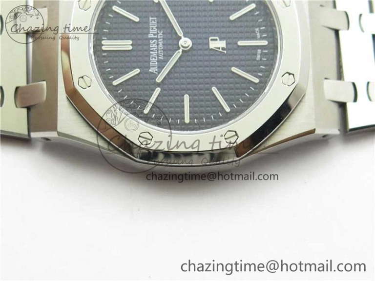 Royal Oak 39mm 15202IP Polished Bezel SS XF 1:1 Best Edition Gradient Blue Textured Dial on SS Bracelet A2121 V Contemporary 4836