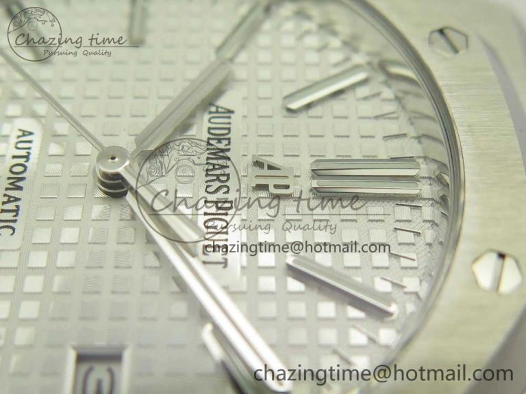 Timeless Royal Oak 41mm 15400 SS OMF 1:1 Best Edition White Dial on SS Bracelet A 4906