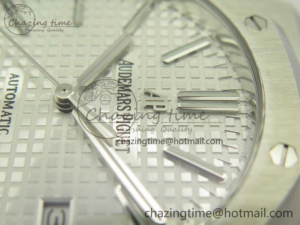Timeless Royal Oak 41mm 15400 SS OMF 1:1 Best Edition White Dial on SS Bracelet A 4906