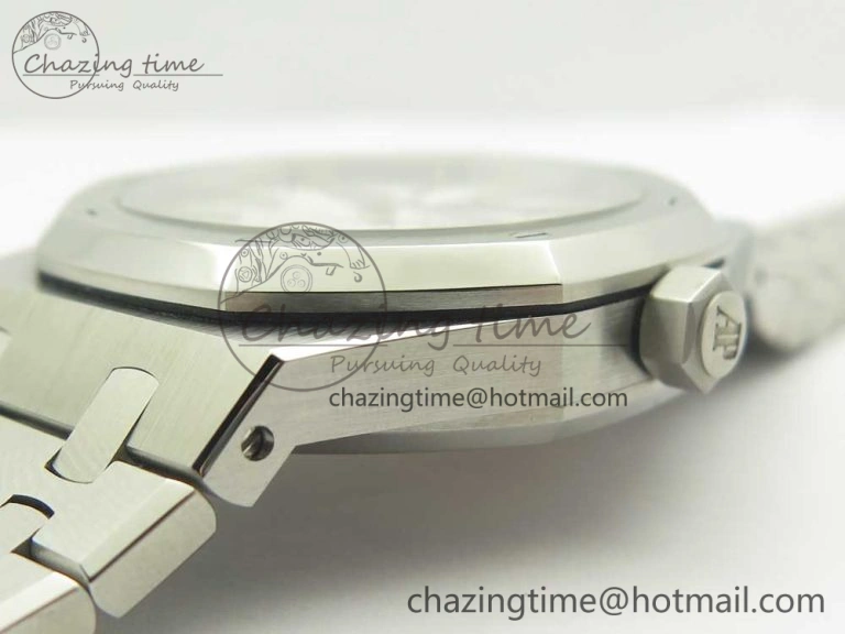 Timeless Royal Oak 41mm 15400 SS OMF 1:1 Best Edition White Dial on SS Bracelet A 4906