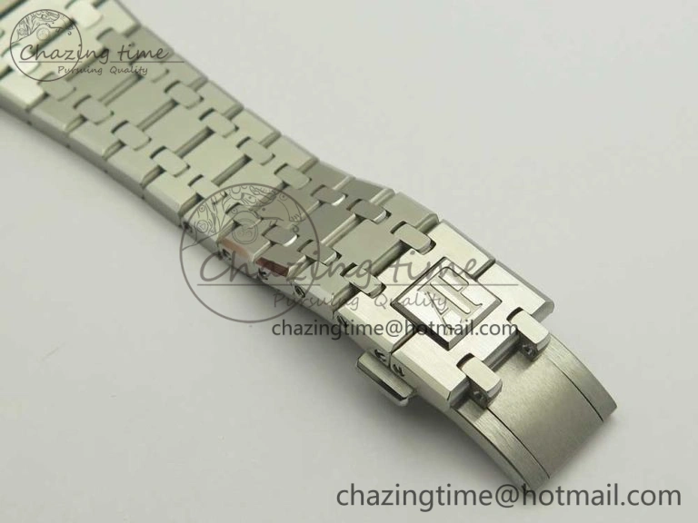 Timeless Royal Oak 41mm 15400 SS OMF 1:1 Best Edition White Dial on SS Bracelet A 4906
