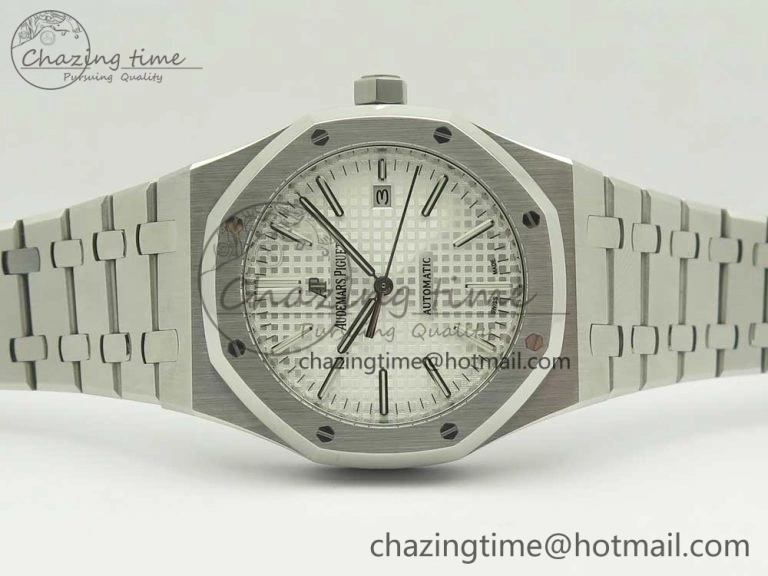 Timeless Royal Oak 41mm 15400 SS OMF 1:1 Best Edition White Dial on SS Bracelet A 4906