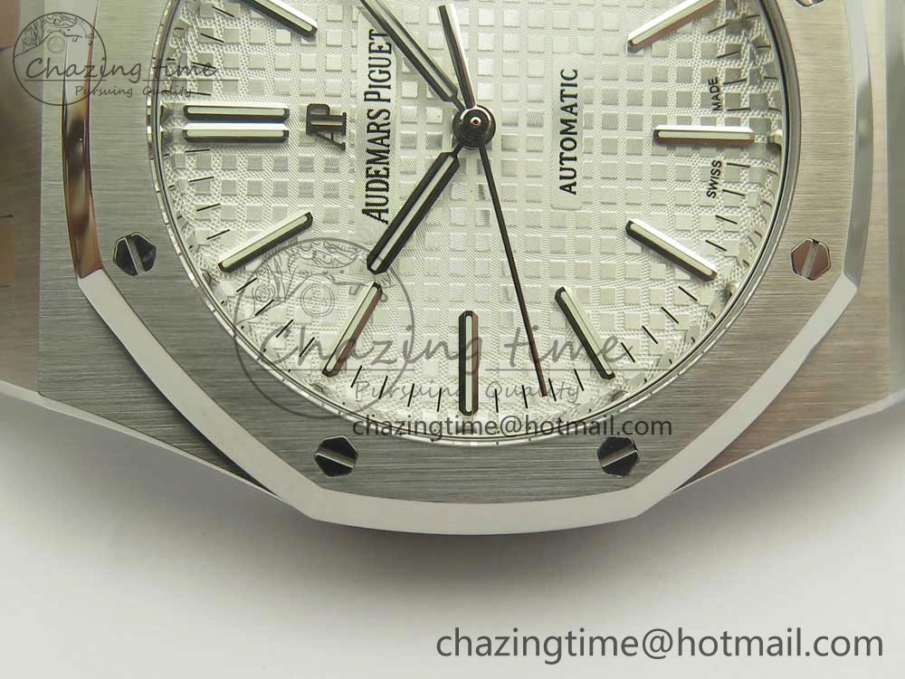 Timeless Royal Oak 41mm 15400 SS OMF 1:1 Best Edition White Dial on SS Bracelet A 4906