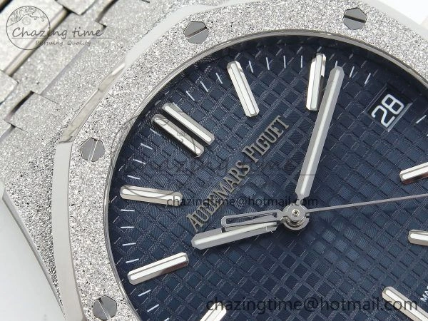 WaterResistant Royal Oak 41mm 15500 Frosted SS APSF 1:1 Best Edition Blue Textured Dial on SS Bracelet SA4302 Super Clone 4420