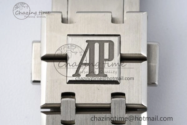 Reliable Royal Oak 41mm 15500 SS ZF 1:1 Best Edition White Textured Dial on SS Bracelet A4302 Super Clone V 4710