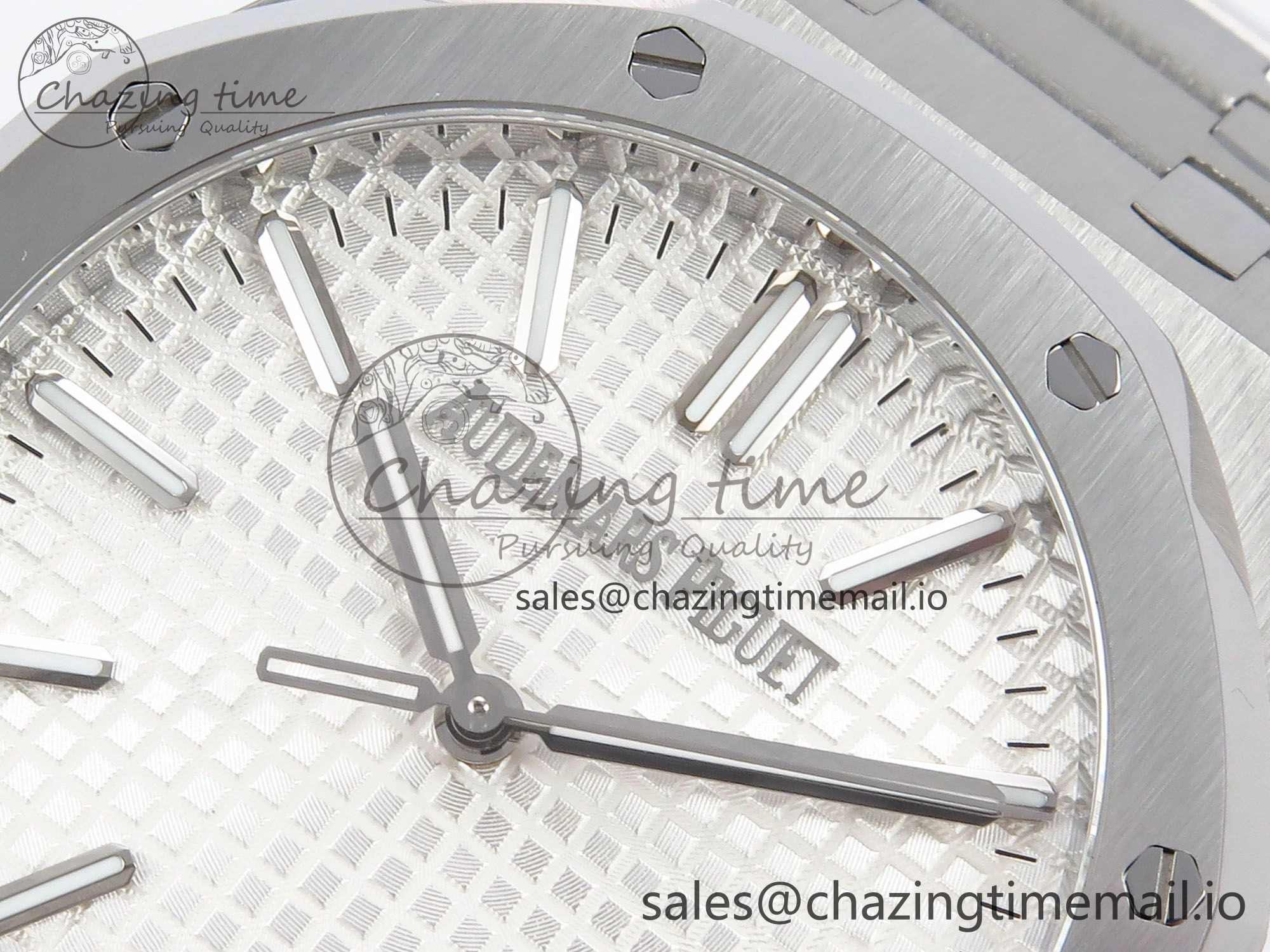 Durable Royal Oak 41mm 15510 “50th Anniversary” SS IPF 1:1 Best Edition White Textured Dial on SS Bracelet SA4302 Super Clone 4389