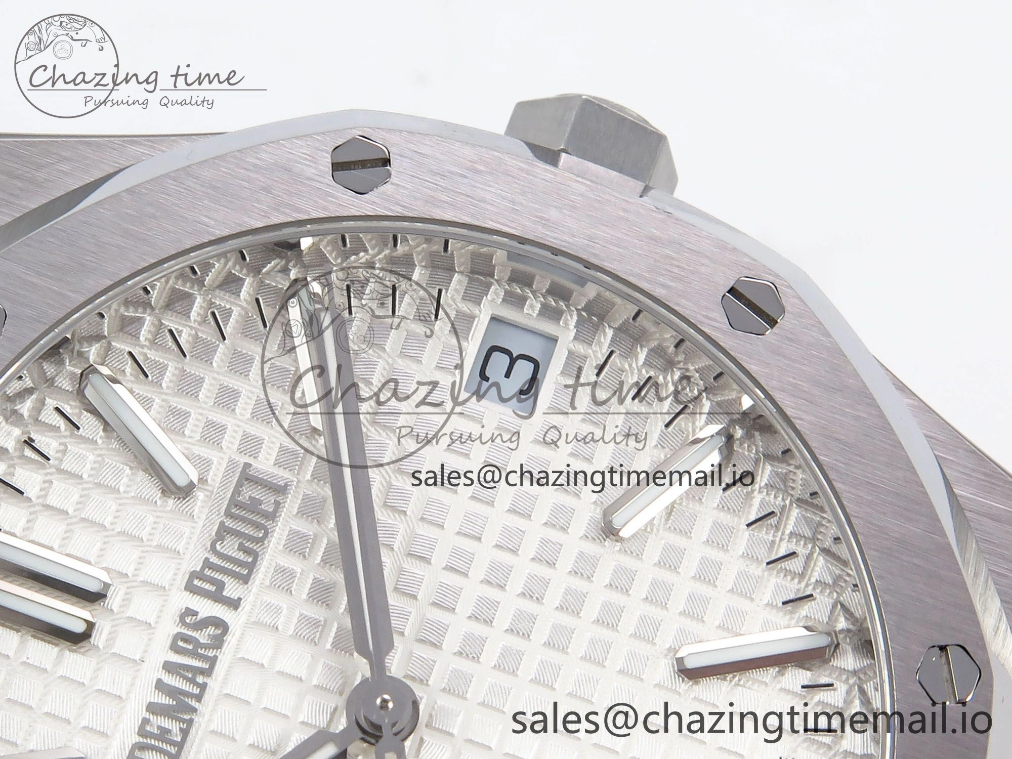 Durable Royal Oak 41mm 15510 “50th Anniversary” SS IPF 1:1 Best Edition White Textured Dial on SS Bracelet SA4302 Super Clone 4389