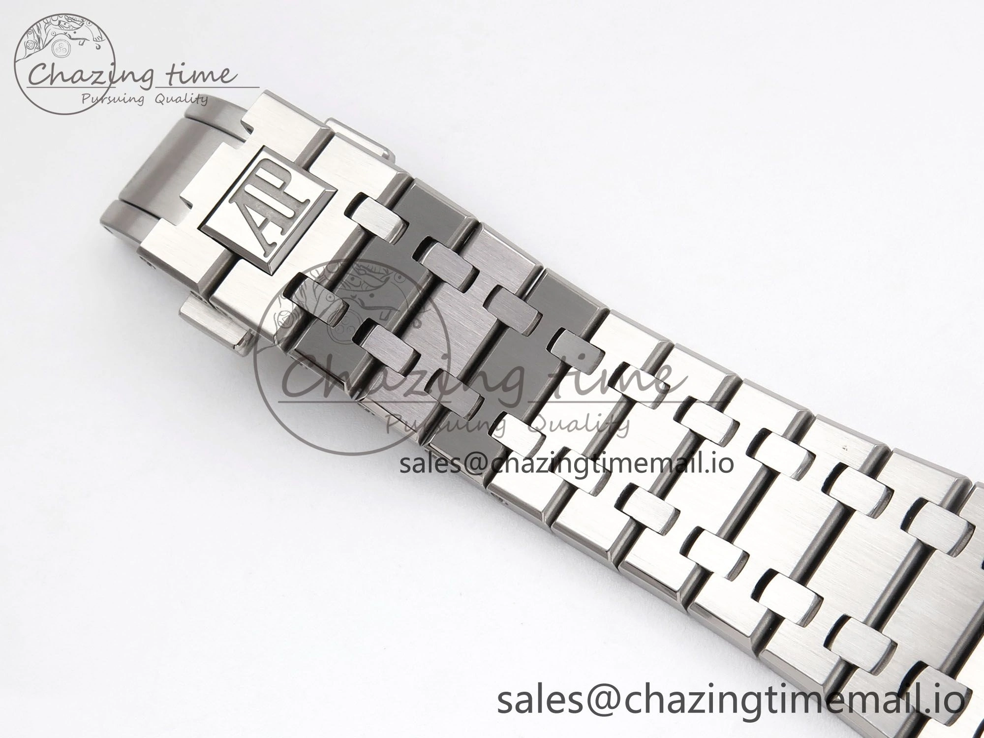 Durable Royal Oak 41mm 15510 “50th Anniversary” SS IPF 1:1 Best Edition White Textured Dial on SS Bracelet SA4302 Super Clone 4389