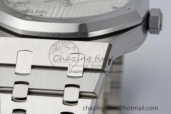 Contemporary Royal Oak 41mm 15510 “50th Anniversary” SS ZF 1:1 Best Edition White Textured Dial on SS Bracelet A 4663
