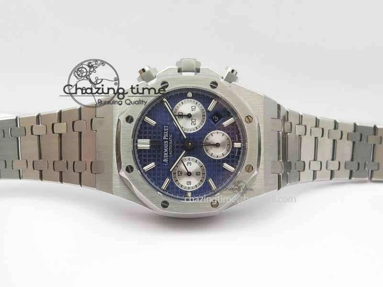 Royal Oak 41mm 26331 Chrono SS Blue Textured Dial White Subdial On SS Bracelet A Stretchable 5000