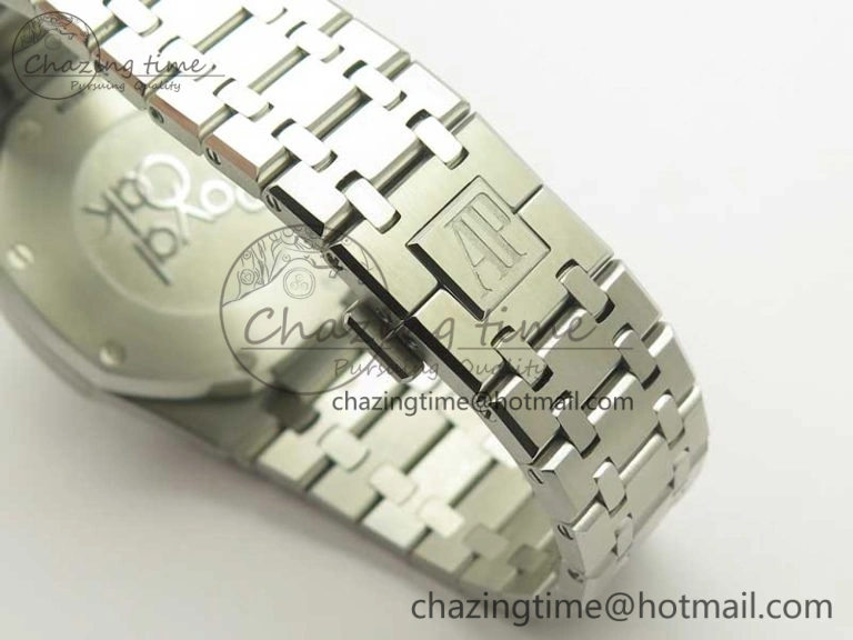Royal Oak Chrono 26331ST SS OMF 1:1 Best Edition Blue White Dial on SS Bracelet A TimelessDesign 4922