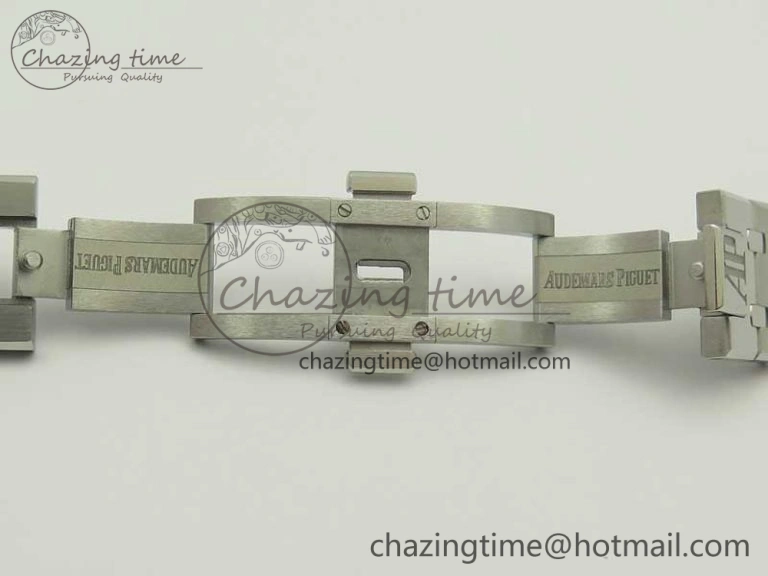 Royal Oak Chrono 26331ST SS OMF 1:1 Best Edition Blue White Dial on SS Bracelet A Durable 4912