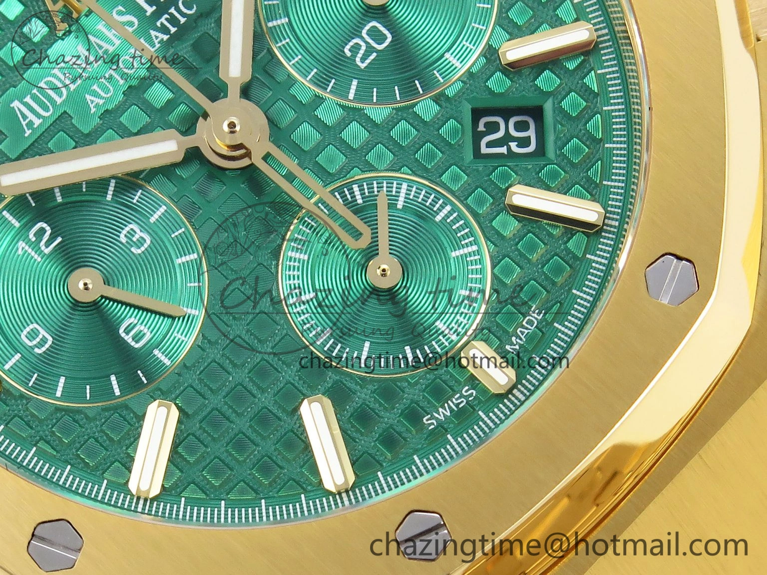 Youthful Royal Oak Chrono 26331ST YG IPF 1:1 Best Edition Green Dial on YG Bracelet A 4557