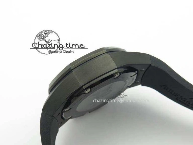 SmartChoice Royal Oak Concept PVD Black Silver Dial On Black Rubber Strap Jap Quartz 5045