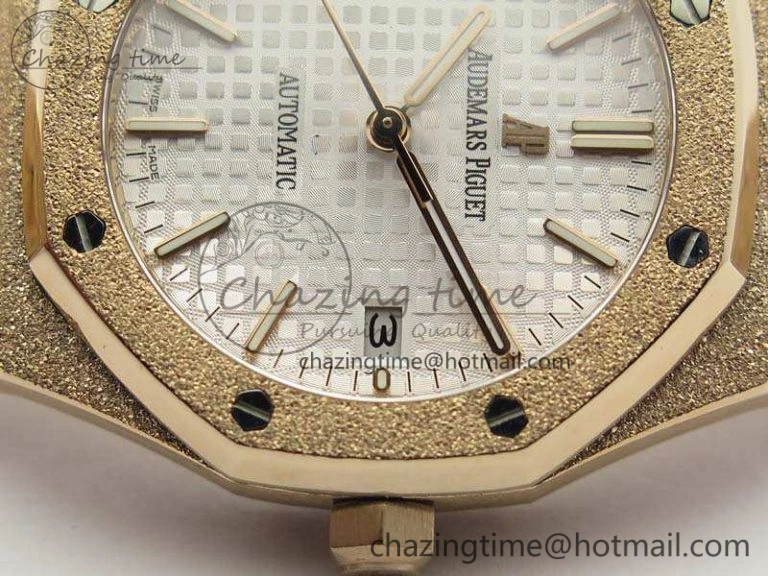 FreshLook Royal Oak Jumbo 15454 RG Frosted 37mm JHF Best Edition White Dial On RG Bracelet A 4978