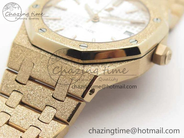 FreshLook Royal Oak Jumbo 15454 RG Frosted 37mm JHF Best Edition White Dial On RG Bracelet A 4978