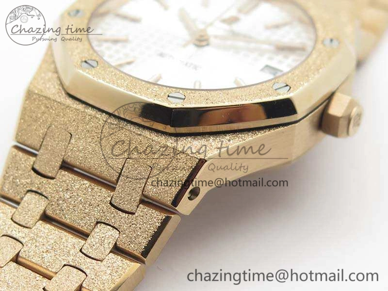 FreshLook Royal Oak Jumbo 15454 RG Frosted 37mm JHF Best Edition White Dial On RG Bracelet A 4978